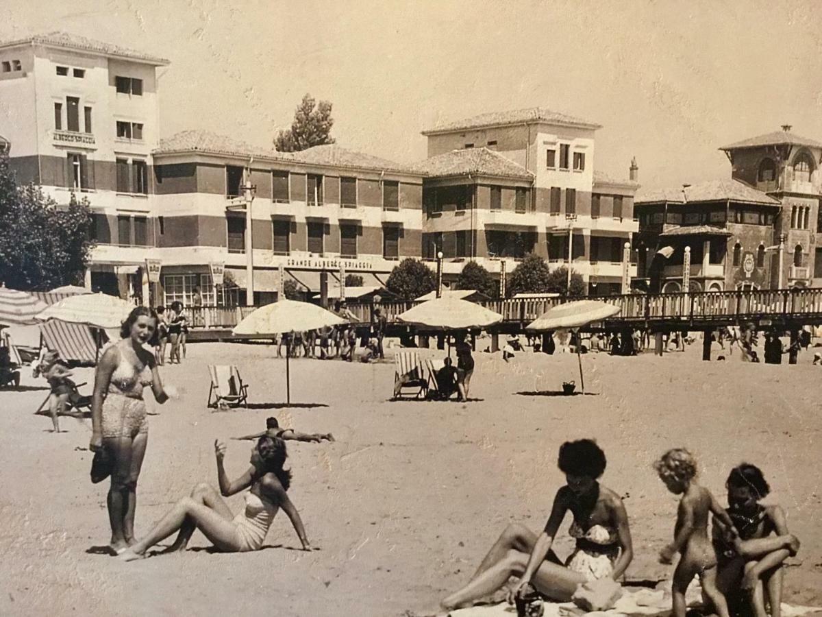 Sparkling Holiday Lignano Sabbiadoro Exterior photo
